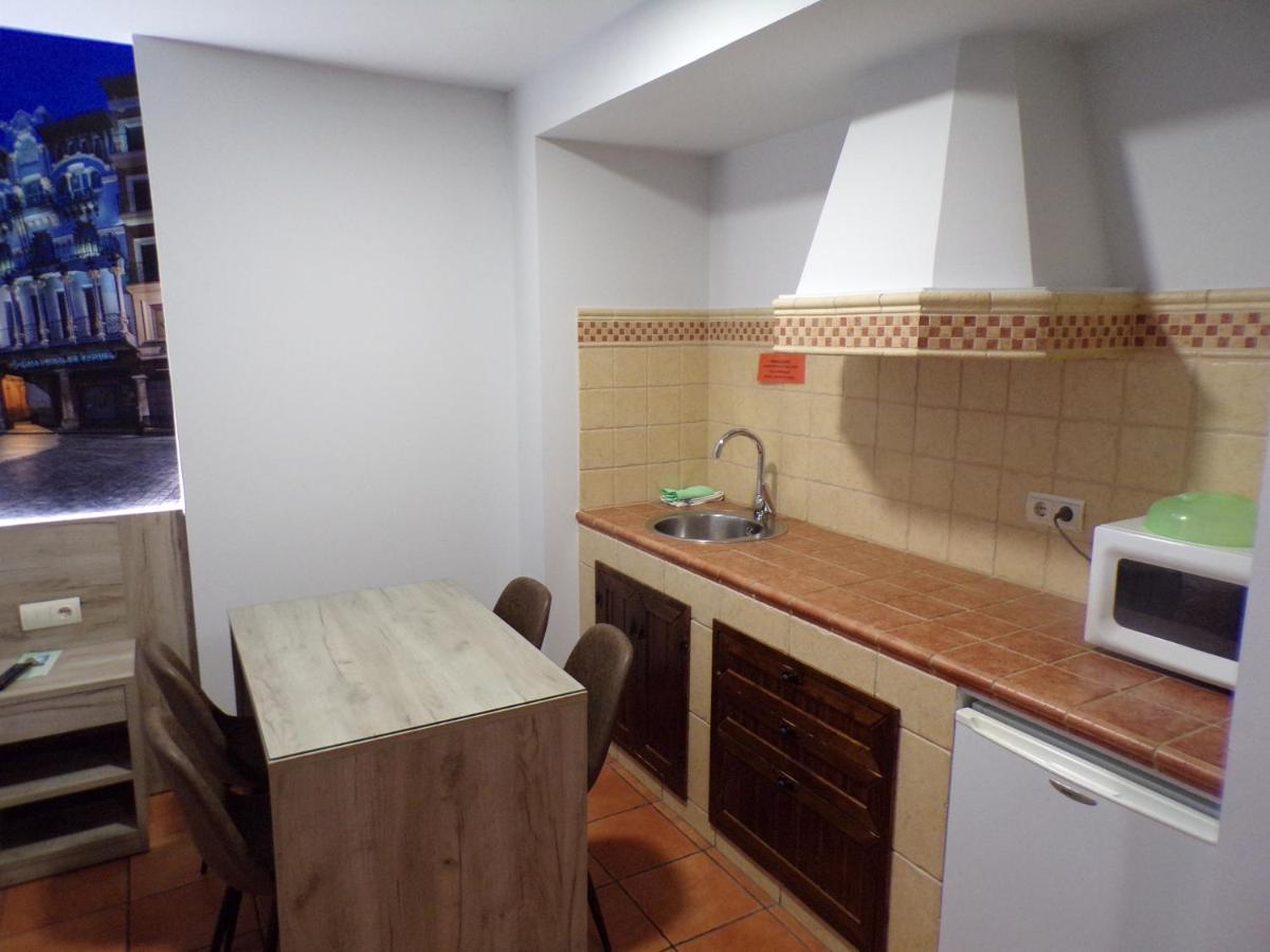 Hostal Serruchi Teruel Zewnętrze zdjęcie