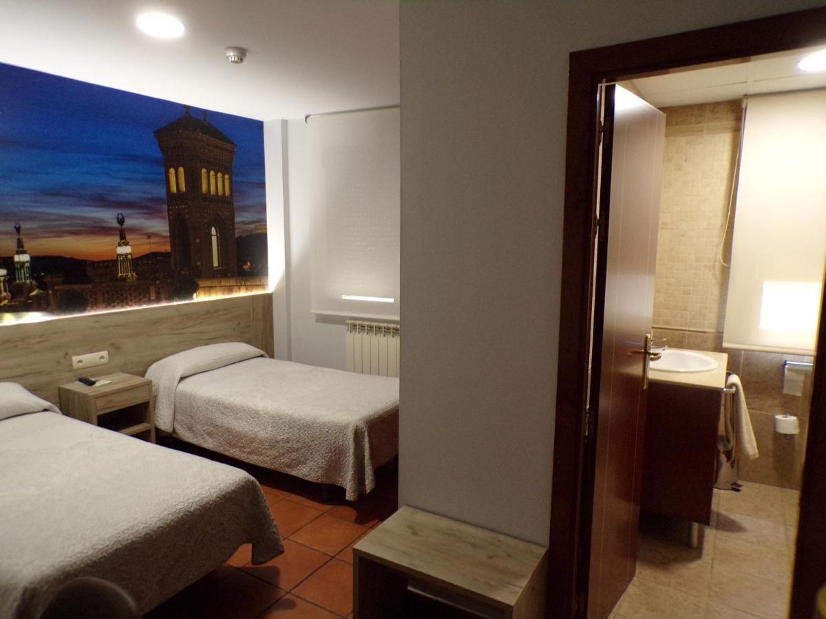 Hostal Serruchi Teruel Zewnętrze zdjęcie