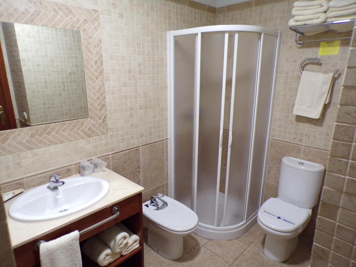 Hostal Serruchi Teruel Zewnętrze zdjęcie