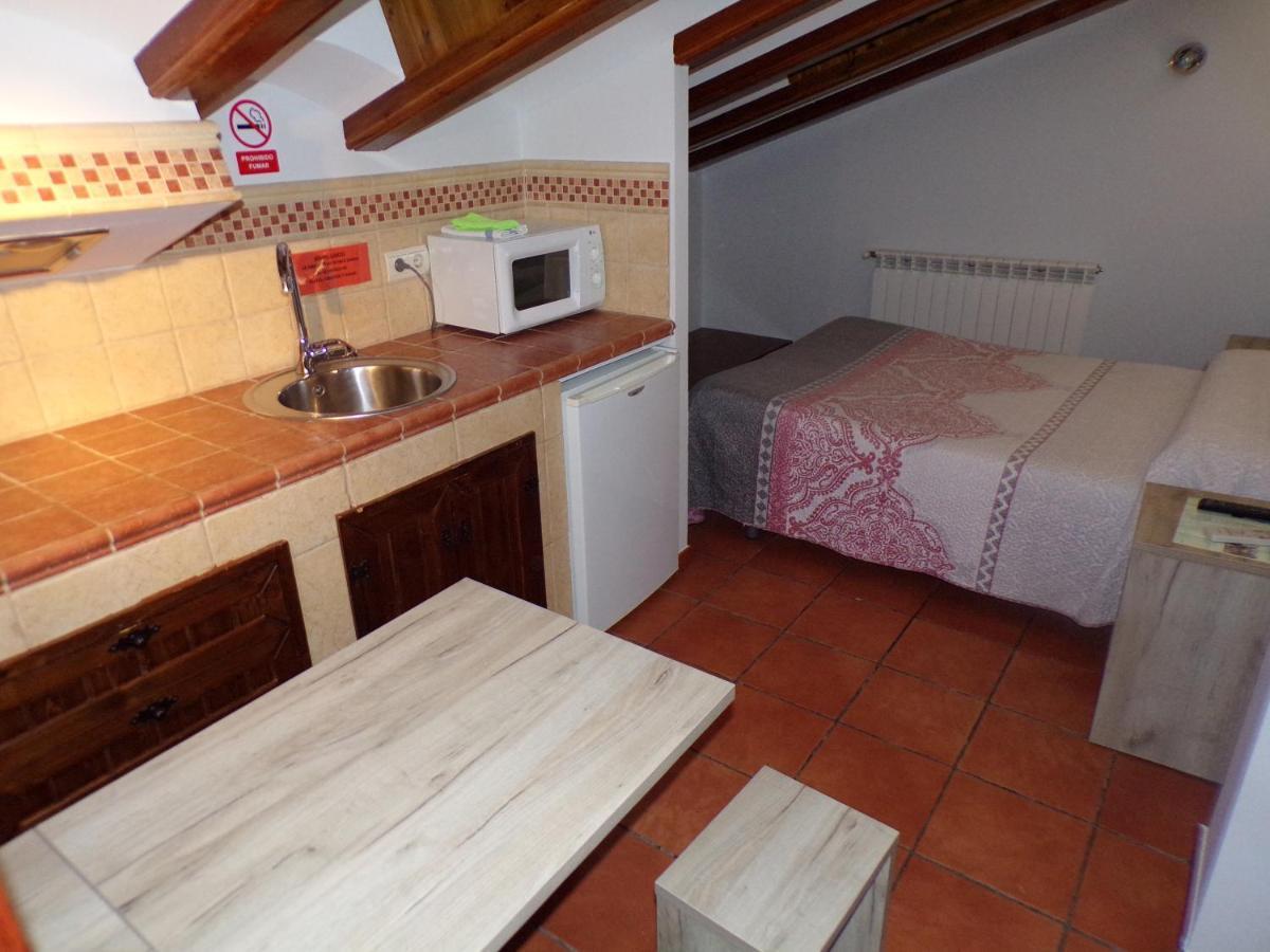 Hostal Serruchi Teruel Zewnętrze zdjęcie