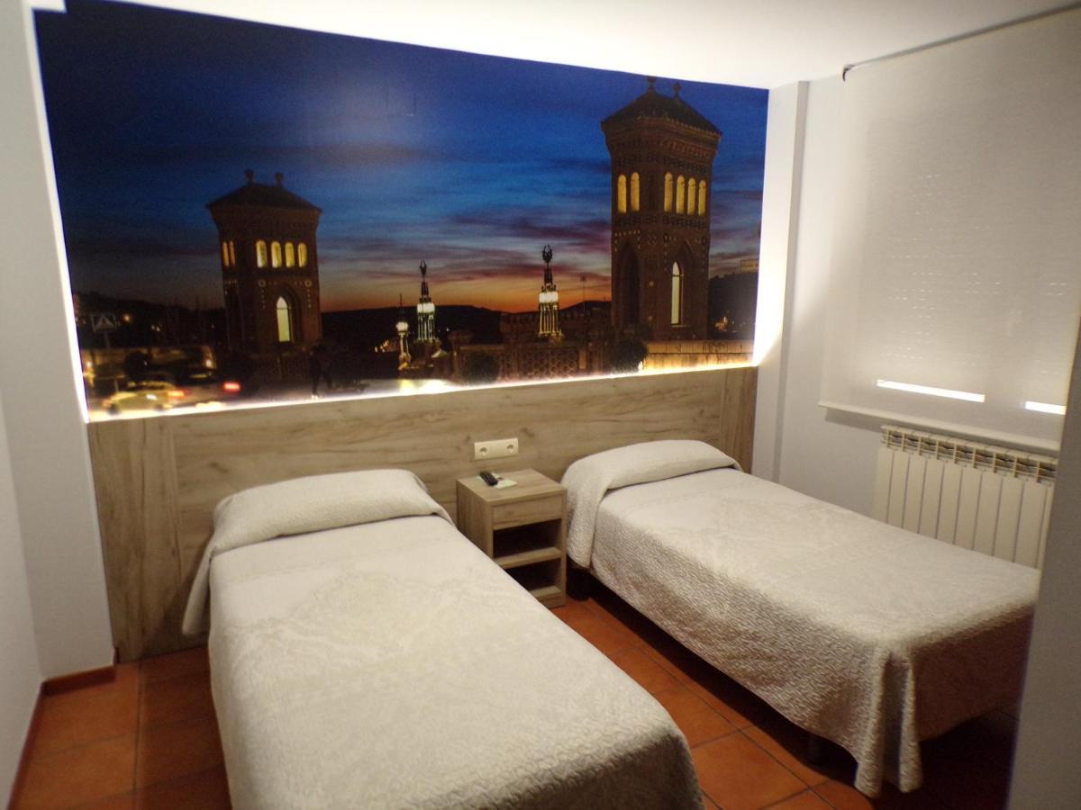 Hostal Serruchi Teruel Zewnętrze zdjęcie