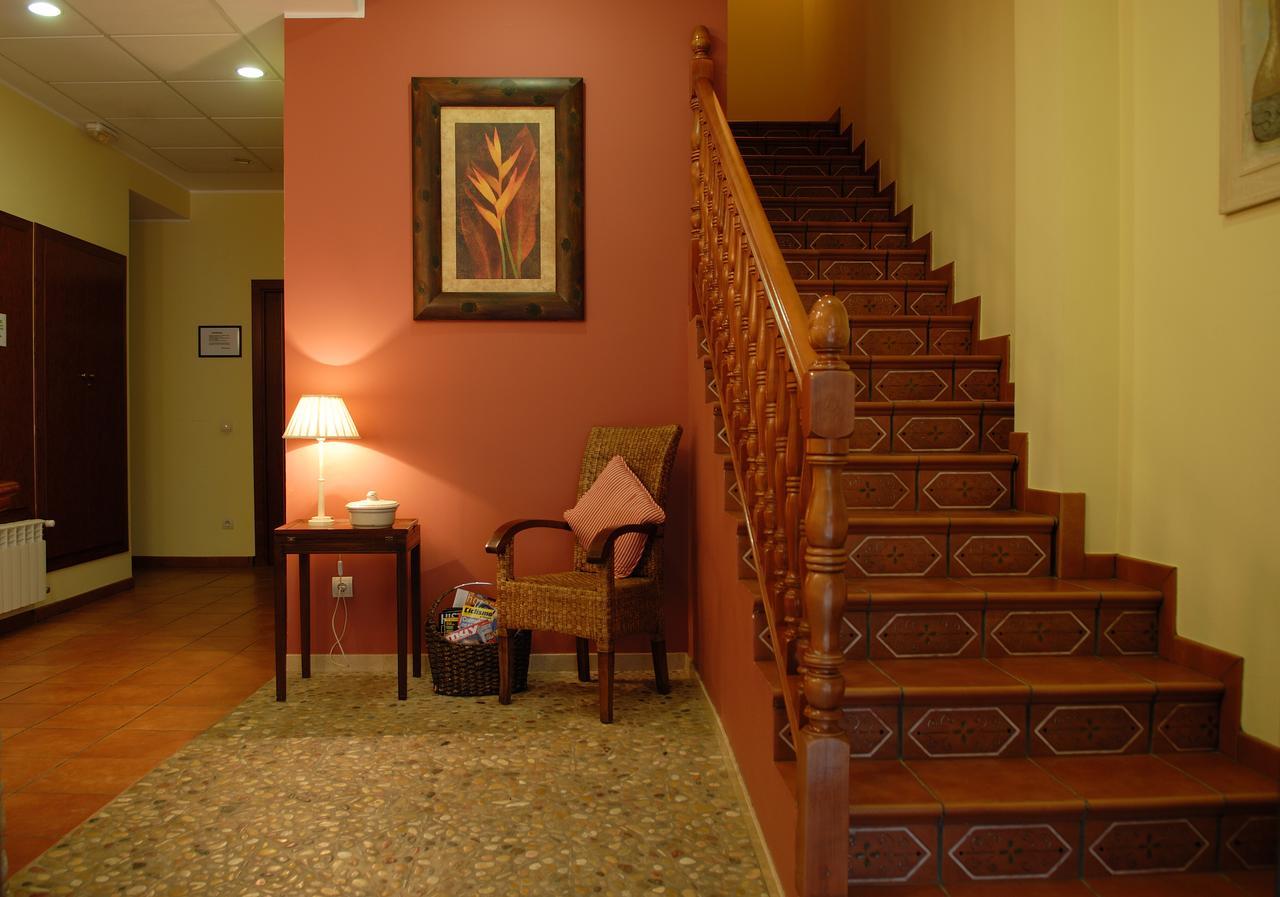 Hostal Serruchi Teruel Zewnętrze zdjęcie