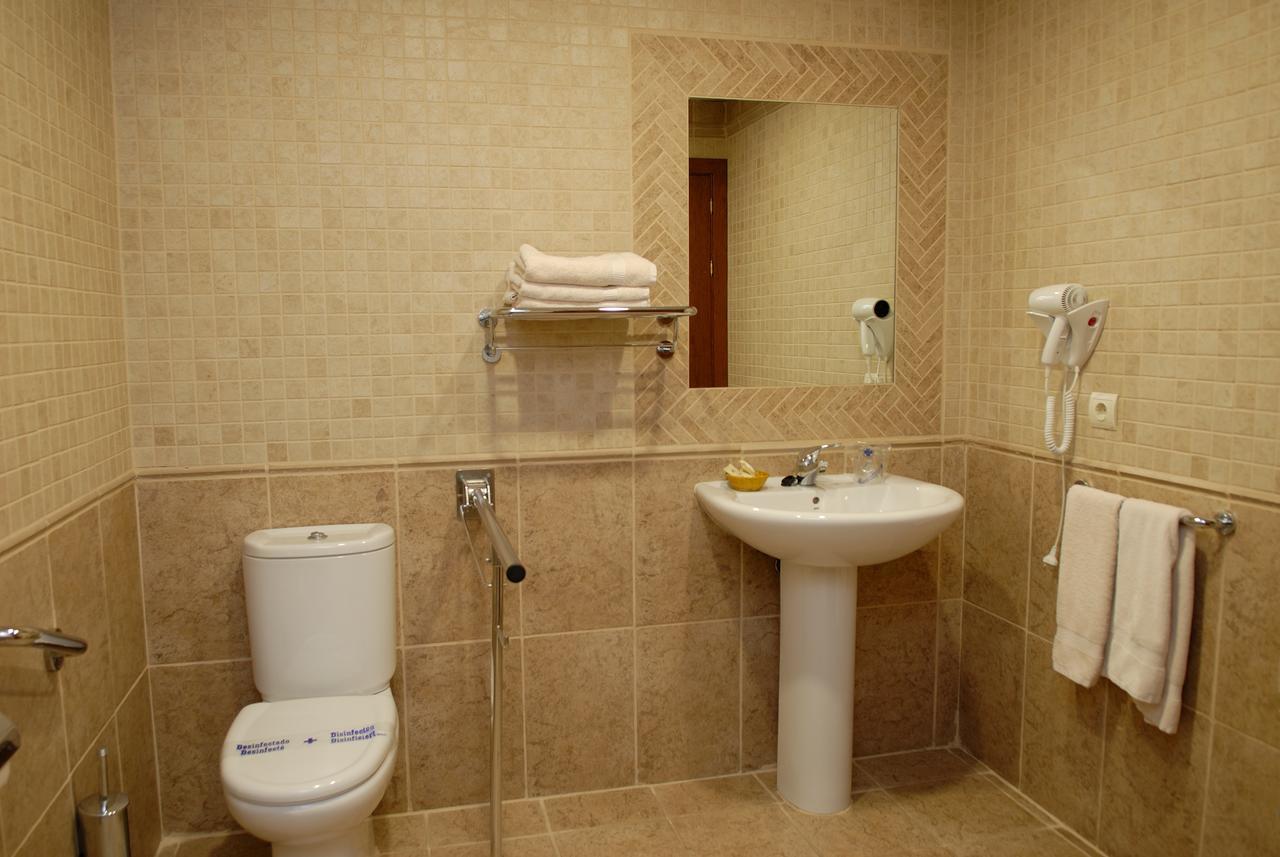 Hostal Serruchi Teruel Zewnętrze zdjęcie